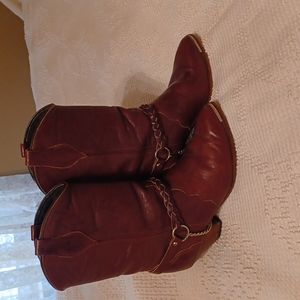 Ladies leather cowboy boot, size 7 1/2m